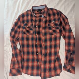 Akoo Men's Large Long Sleeve Flannel Shirt